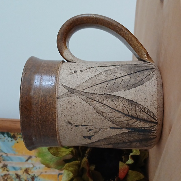 Wizard of Clay Studio Art Pottery Mug Leaf Imprint 12 oz - Picture 1 of 8
